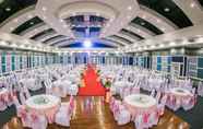 Lobi 2 Raya Grand Hotel Korat