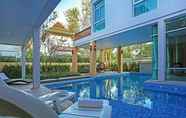 สระว่ายน้ำ 2 Nagawari-6 Bed Room Pool Villa (16 persons)