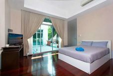 Bedroom Nagawari-6 Bed Room Pool Villa (18 Persons)