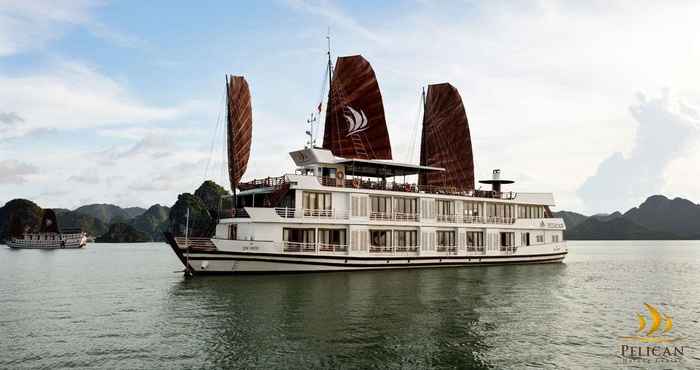 Bên ngoài Pelican Ha Long Cruise