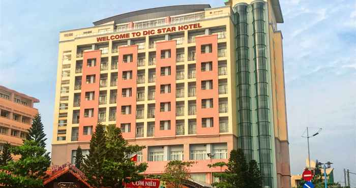 Luar Bangunan DIC Star Hotel