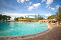Swimming Pool DIC Star Hotel