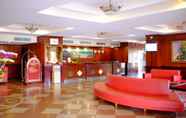 Lobby 6 DIC Star Hotel
