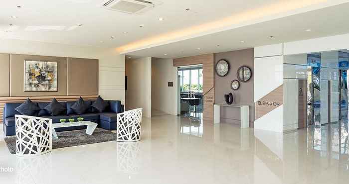 Lobby Studios at Blue Residences