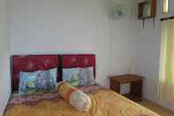 Bedroom Low Cost Dharmayoni Rembige