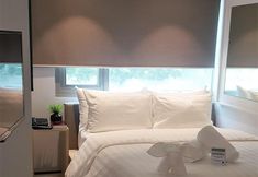 In-room Bathroom 4 The Mini Suites Eton Tower Makati