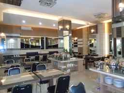 DWD Hotel Syariah, THB 758.59