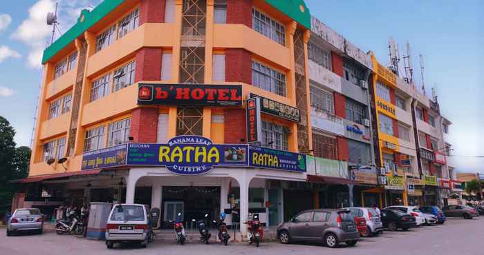 Bên ngoài B Hotel Kajang