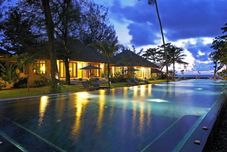 スイミングプール Bangsak Village – Adults only