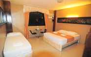 Kamar Tidur 4 Royal Coast Tourist Inn and Restaurant