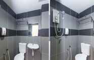 Toilet Kamar 4 GS Inn Hotel