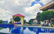 Swimming Pool 4 Bukit Kenari Hotel & Restaurant