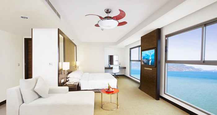 Phòng ngủ Premier Havana Nha Trang Hotel