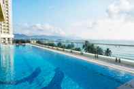 สระว่ายน้ำ Premier Havana Nha Trang Hotel