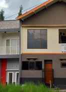 EXTERIOR_BUILDING Homestay Penny (8 Rooms)