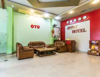 Lobi 2 Honey Hotel