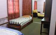 ห้องนอน 5 Homestay Sri Warisan 2