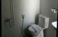 ห้องน้ำภายในห้อง 4 Hotel Sahid Skyland City - Jatinangor