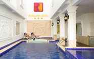 Swimming Pool 2 Romeliess Hotel