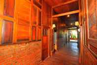 Sảnh chờ Bata Merah Guest House & Camping Ground