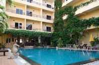 Swimming Pool Opey De Place Pattaya