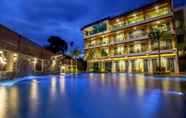 Kolam Renang 2 Aqua Resort Phuket (SHA Plus+)