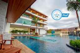 Aqua Resort Phuket, 1.611.181 VND