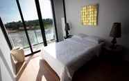 Kamar Tidur 4 The Oriental Beach Resort