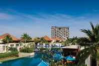 บริการของโรงแรม The Oriental Beach Resort