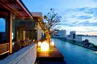 Kolam Renang Seven Zea Chic Hotel