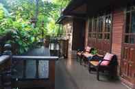 Phòng ngủ Baan Tawan Guesthouse Pai