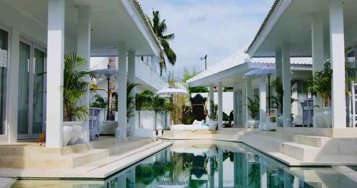 Lobby Harmony Villas Lombok