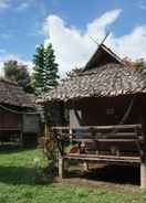 EXTERIOR_BUILDING Family Huts Pai