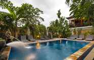 Swimming Pool 2 Tropical Bali Hotel