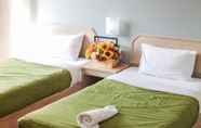 Kamar Tidur 6 Green Palace Hotel