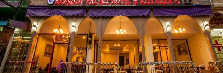 Lobi Babylon Palace Hotel