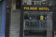 Bên ngoài Fulmar Hotel