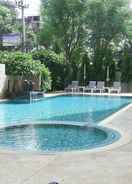 SWIMMING_POOL Crown Pattaya Beach Hotel