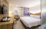 Kamar Tidur 6 WE Terminal Hotel