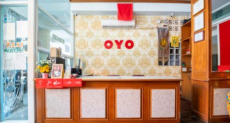 Lobby 2 Green Beach Room