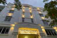 Bên ngoài Thap Nhat Phong Hotel 2