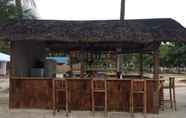 Bar, Kafe dan Lounge 4 La Playa Estrella Beach Resort