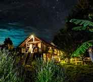 ภายนอกอาคาร 2 Lak Tented Camp