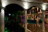 Lobby Al-Safina Kijal Beach Resort & Restaurant