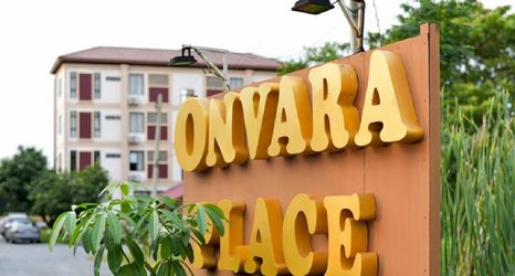 外部的 2 Onvara Place