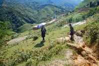 Exterior Mountain Clouds Sapa Hostel