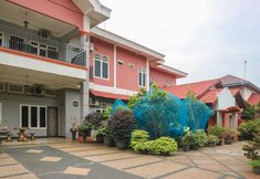 外観 6 OYO 1156 Fanybella Homestay