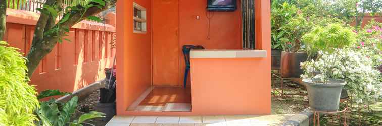 Lobi OYO 1156 Fanybella Homestay