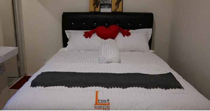 Bedroom Modern Room close to Botanic Square Mall  by L’cost homestay (STE)