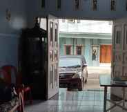 Exterior 3 OYO 3179 Comfort Rooms Kostel Syariah Cigugur Tengah Cimahi